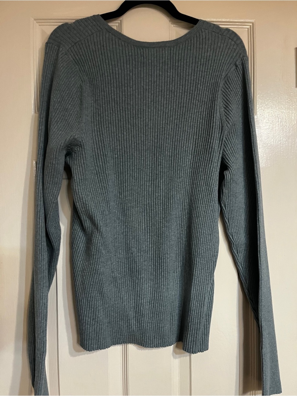 Old Navy Ribbed Long-Sleeve Scoop Neck Sweater in Slate Blue - Picture 4 of 6